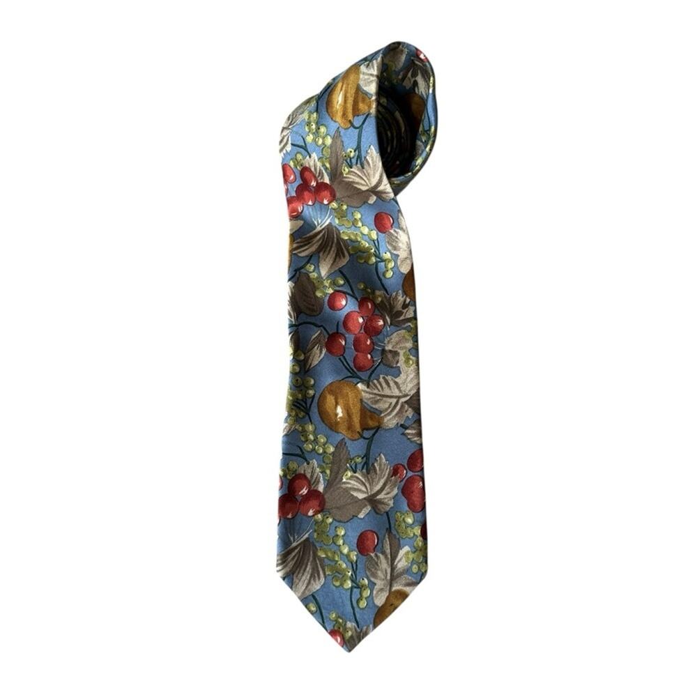Bill Blass 100% Silk Floral Berry Tie
